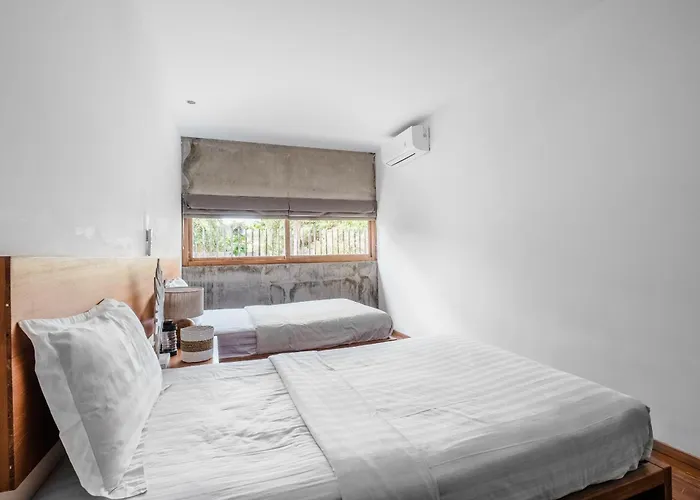 Balangan Nakar Villa *